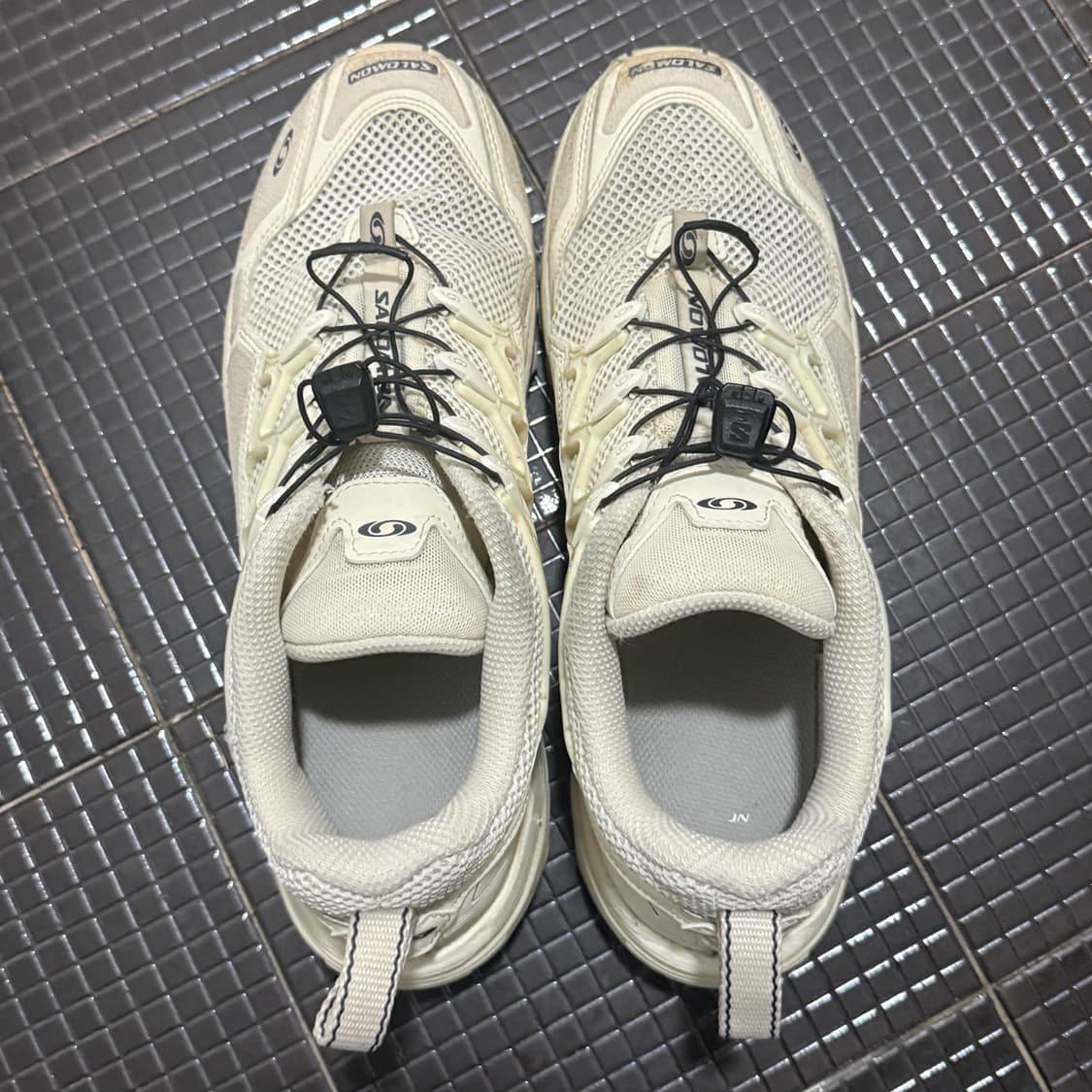 살로몬 ACS +OG 바닐라 아이스 270 상품이미지4