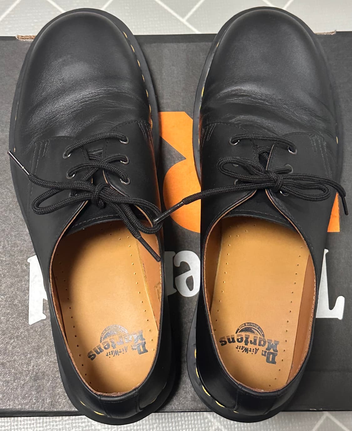 닥터마틴 1461 나파 290 사이즈 판매합니다 상품이미지2