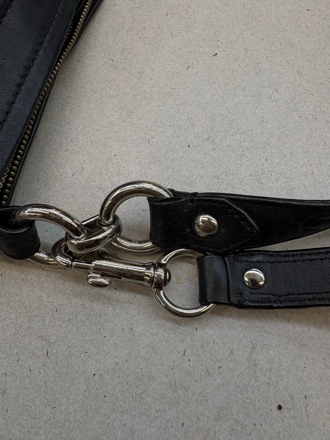 코치 블랙 숄더백 상품이미지7