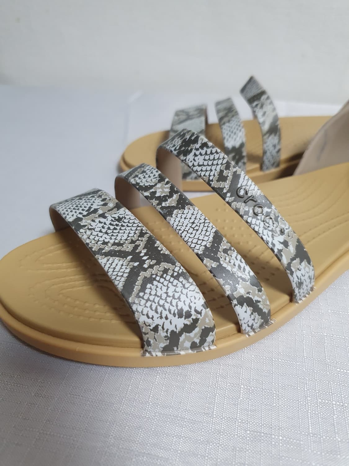 택포가 240mm 크록스 샌들 툴룸 오픈 플랫 머쉬룸 스터코 상품이미지7