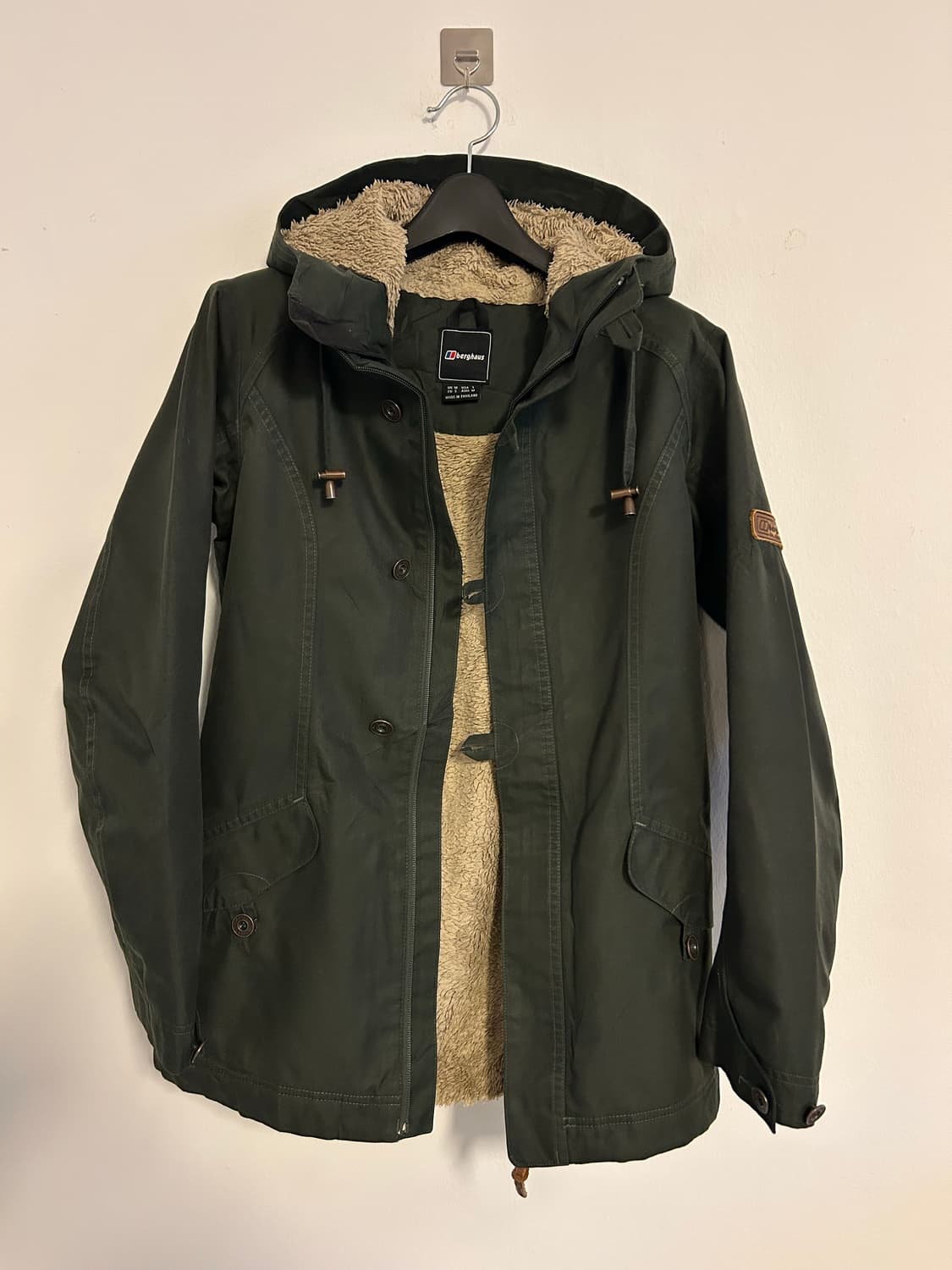 Berghaus 클래식 아웃도어 보아 라이닝 후드파카 상품이미지4