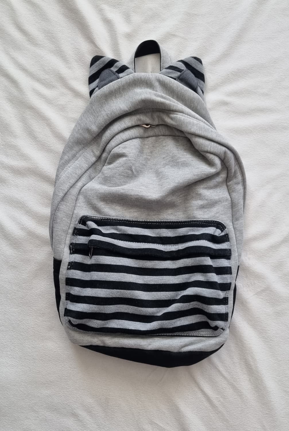 빈티지 모리걸 하구미 고양이 그레이 스트라이프 가방 백팩 상품이미지1