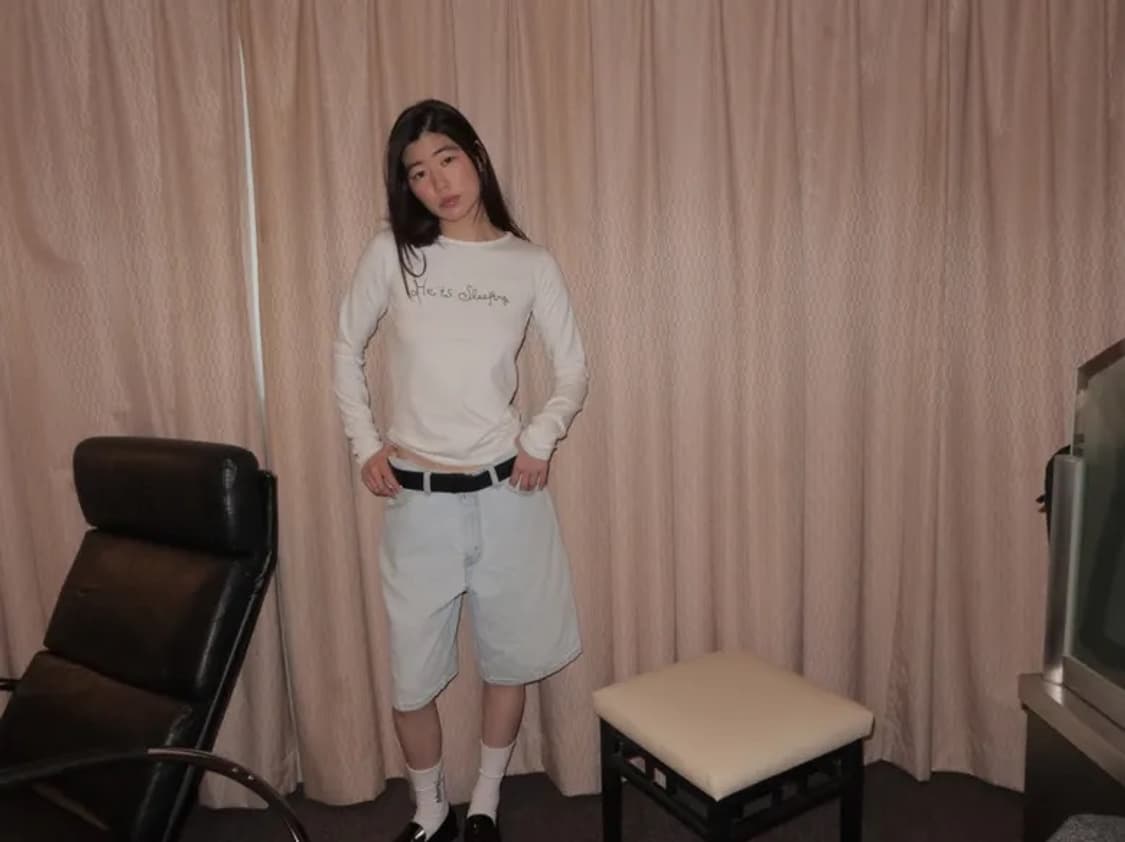 He is sleeping tee shirt (White) 상품이미지3