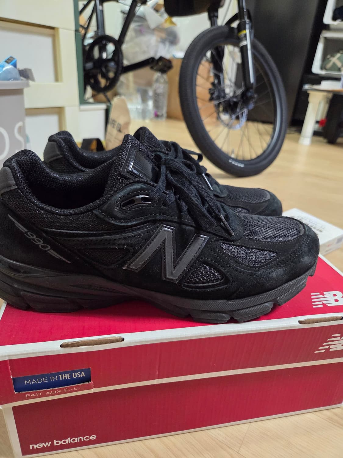 뉴발란스 990v4 트리플블랙 트블 265D 상품이미지1