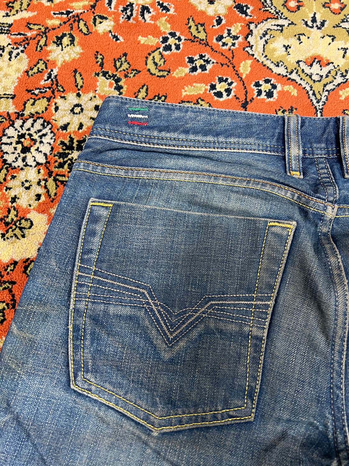 [29-30] 디젤 자티니 부츠컷 플레어 데님 팬츠 상품이미지8