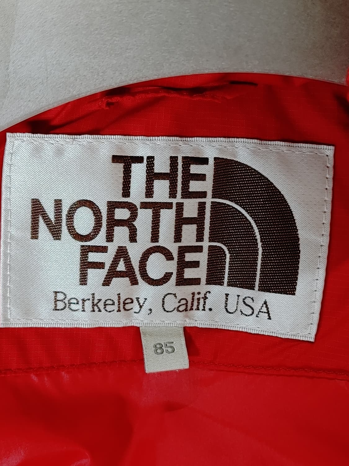 THE NORTH FACE 노스페이스 여성 거위털700수 후드패딩점퍼 상품이미지4