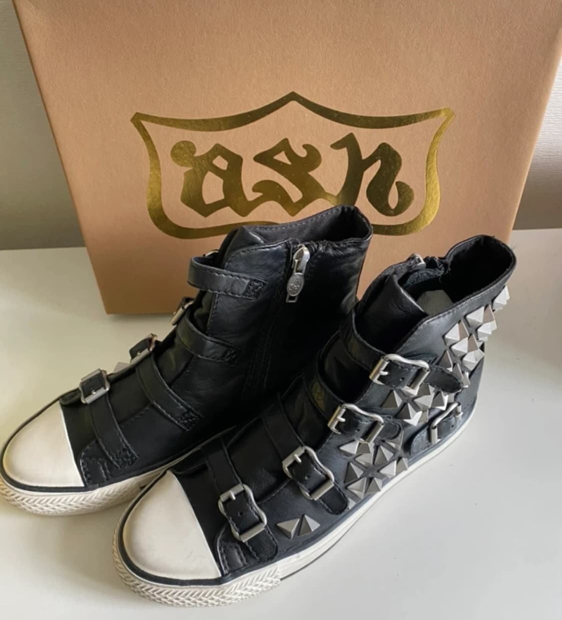 ASH 아쉬 스터드 하이탑 스니커즈 38 상품이미지2