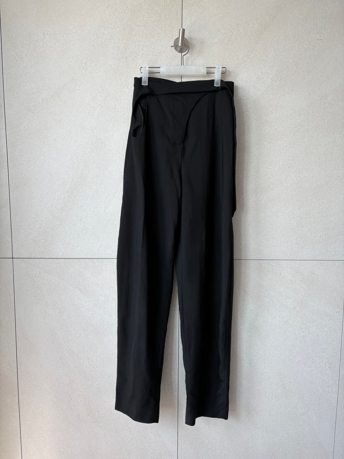 뮈글러 h&m 컷아웃 팬츠 상품이미지2