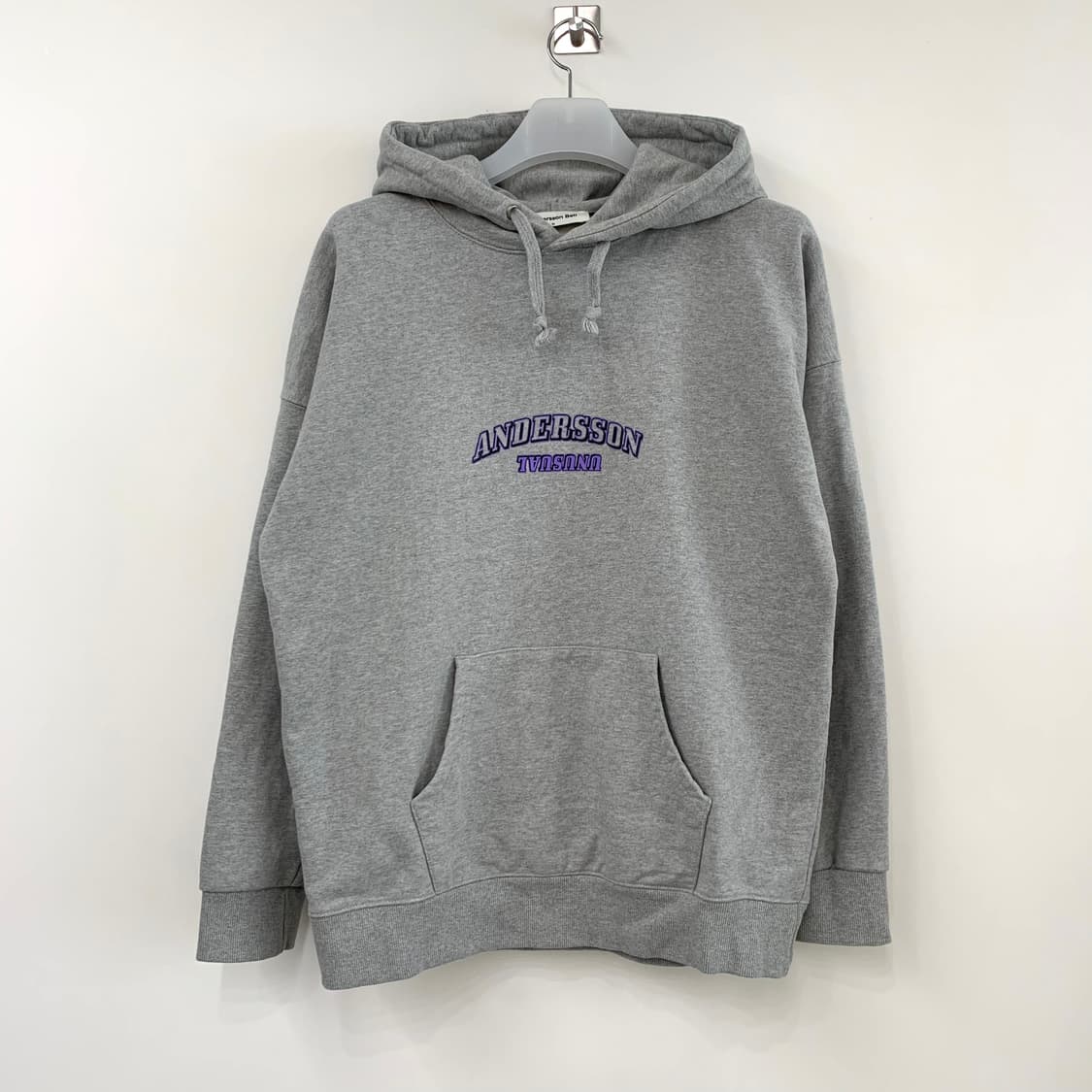 앤더슨벨 그레이 후드티 상품이미지2
