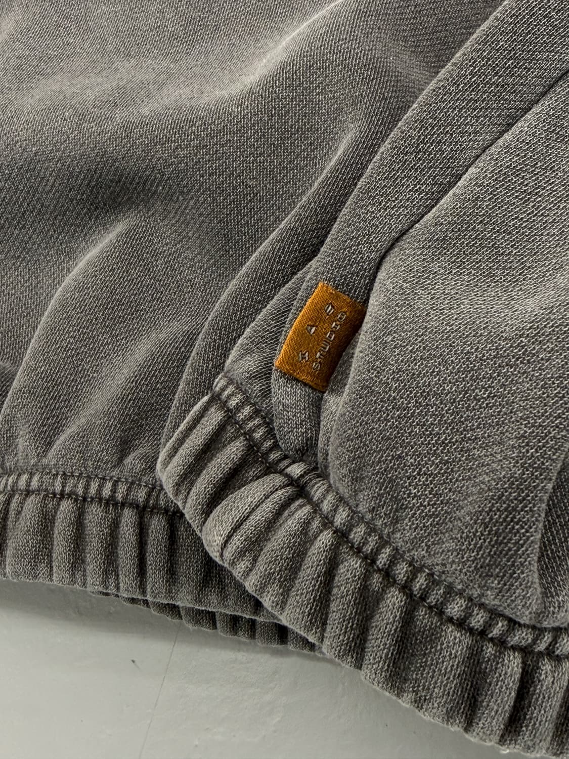 아이앱스튜디오 오버사이즈 피그먼트 크루 스웻 맨투맨 상품이미지5