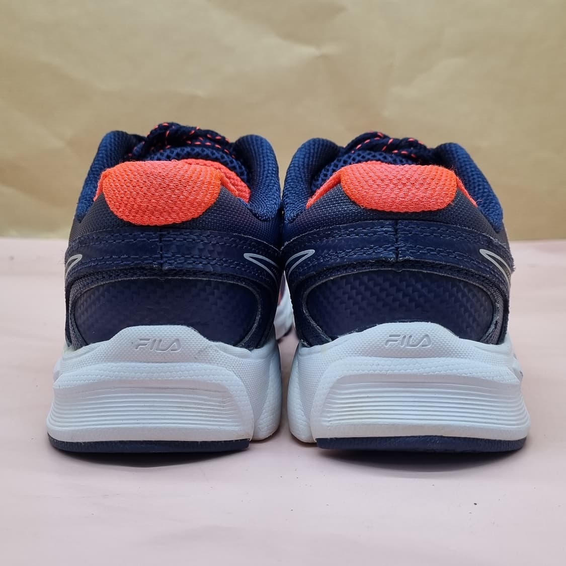 휠라 스텔라레이 여성런닝화235  상품이미지4