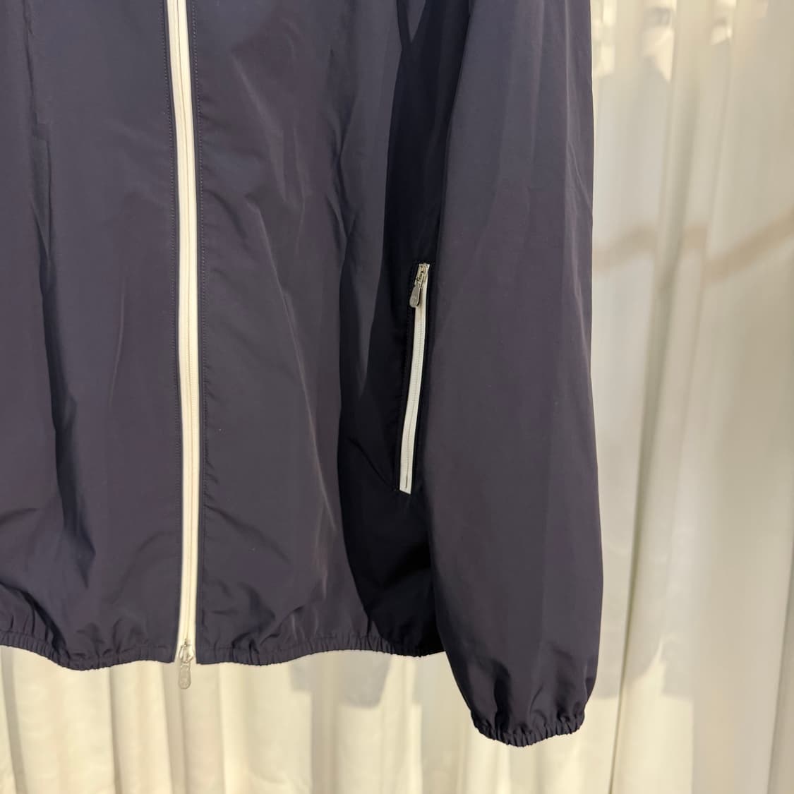 (2XL) 브루넬로 쿠치넬리 로고 본디드 나일론 후드 자켓 상품이미지3