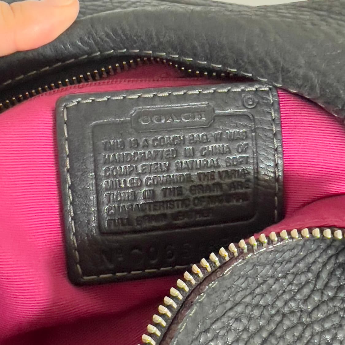 Coach leather shoulder bag 상품이미지3