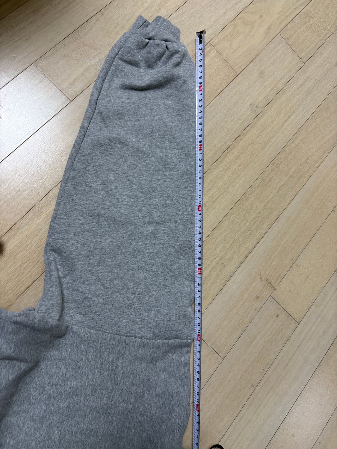 발렌시아가 웨이브 로고 후드티 그레이 상품이미지8