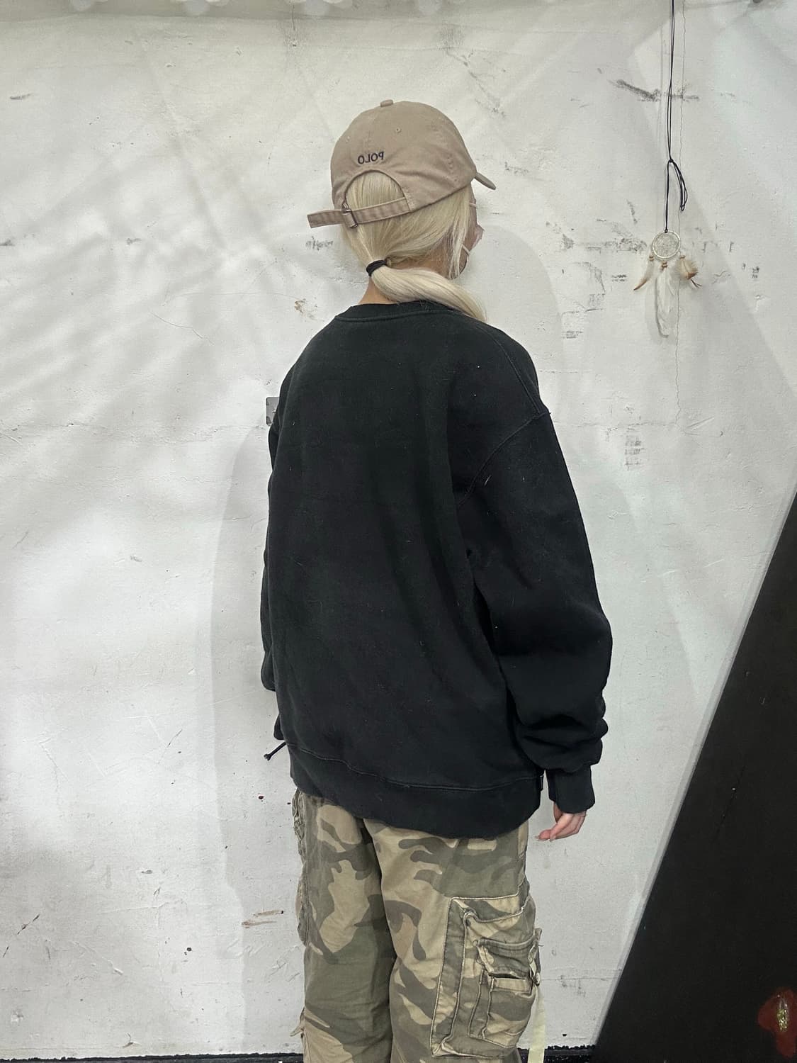 커버낫 블랙 C 로고 자수 맨투맨 오버핏 스웻 셔츠 S 상품이미지3