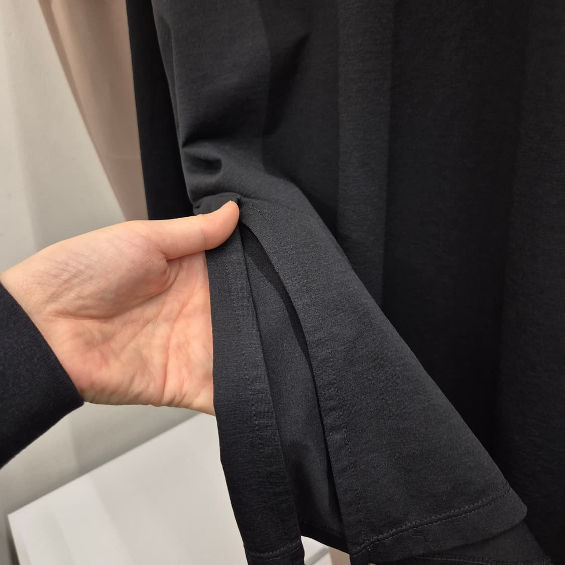 안다르 기능성 오버핏 롱슬리브 티셔츠 6 상품이미지3