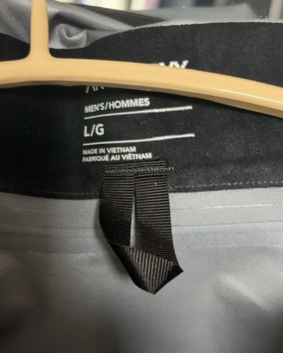 크림구매) 아크테릭스 베타 L 사이즈 블랙 색상  하자 아예 X  크림구 상품이미지2