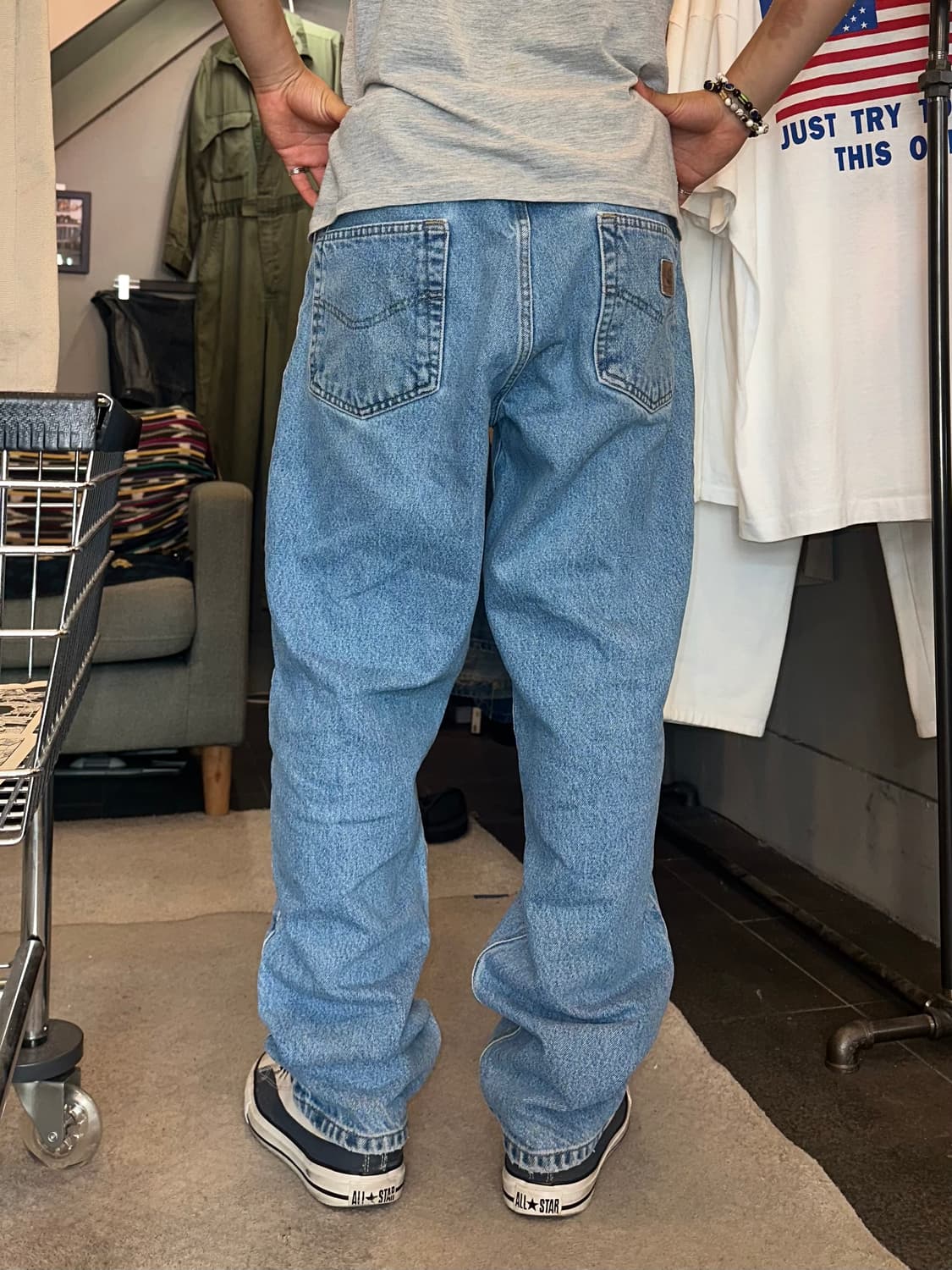 00’s Carhartt washed light denim pants 상품이미지3