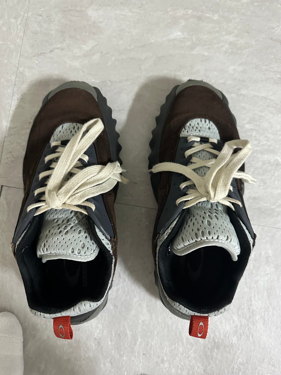 오클리 찹쏘우 브레인데드 브라운 265~ 270 상품이미지4
