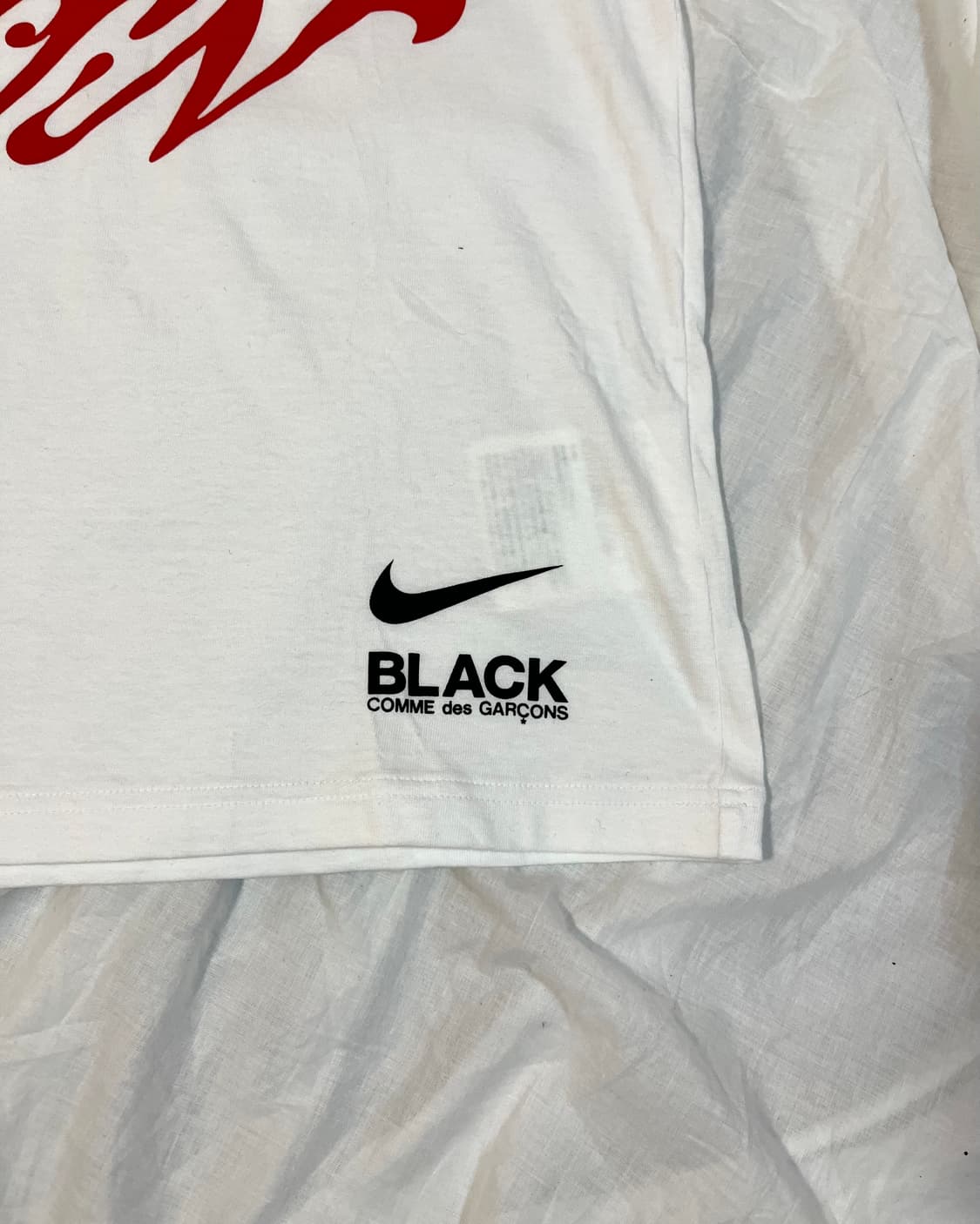 나이키 x 꼼데가르송 블랙 미러드 로고 티셔츠 상품이미지4