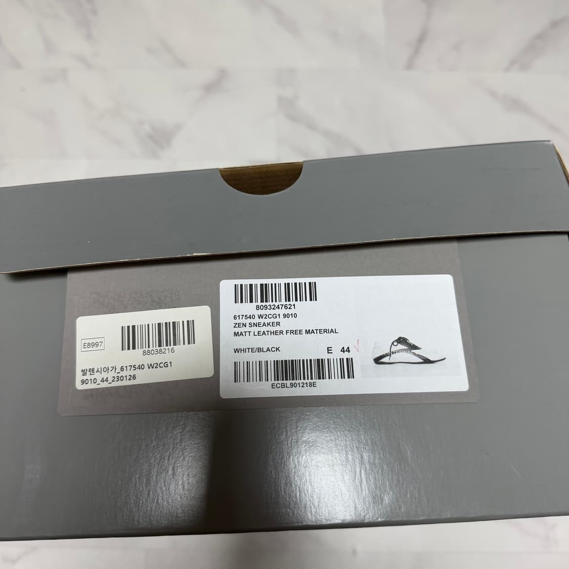 발렌시아가 젠 스니커즈 화이트 44 상품이미지8
