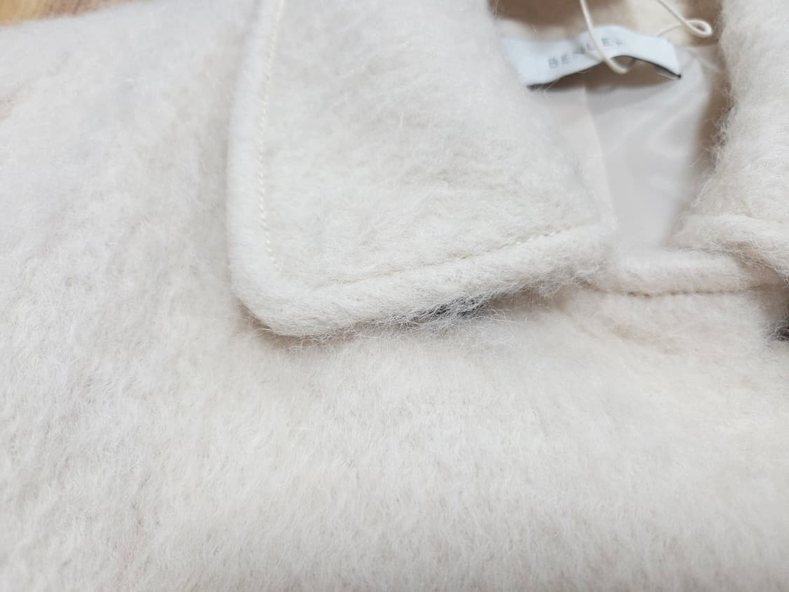 베뉴엣(BENUET) 피치크림 밀란 코트 프리사이즈 새상품 상품이미지7