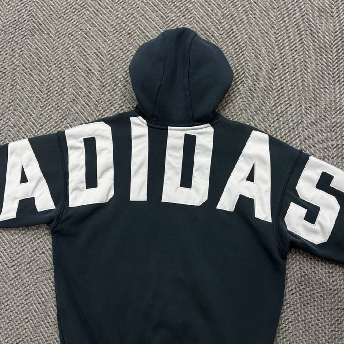 아디다스 센터로고 후드티 v2793 상품이미지5