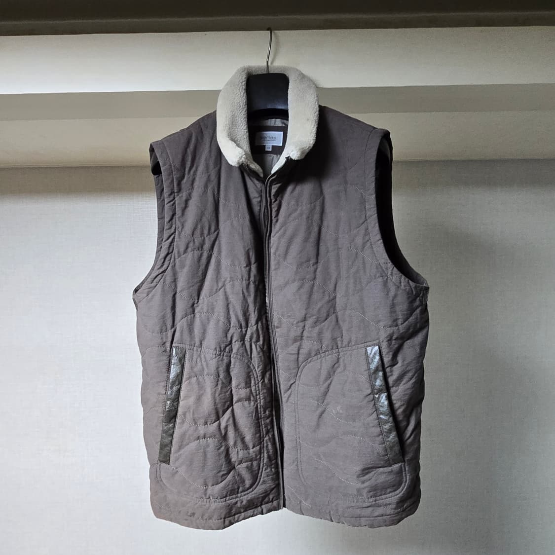 시리즈 멕켄지 구스다운 코트 상품이미지3