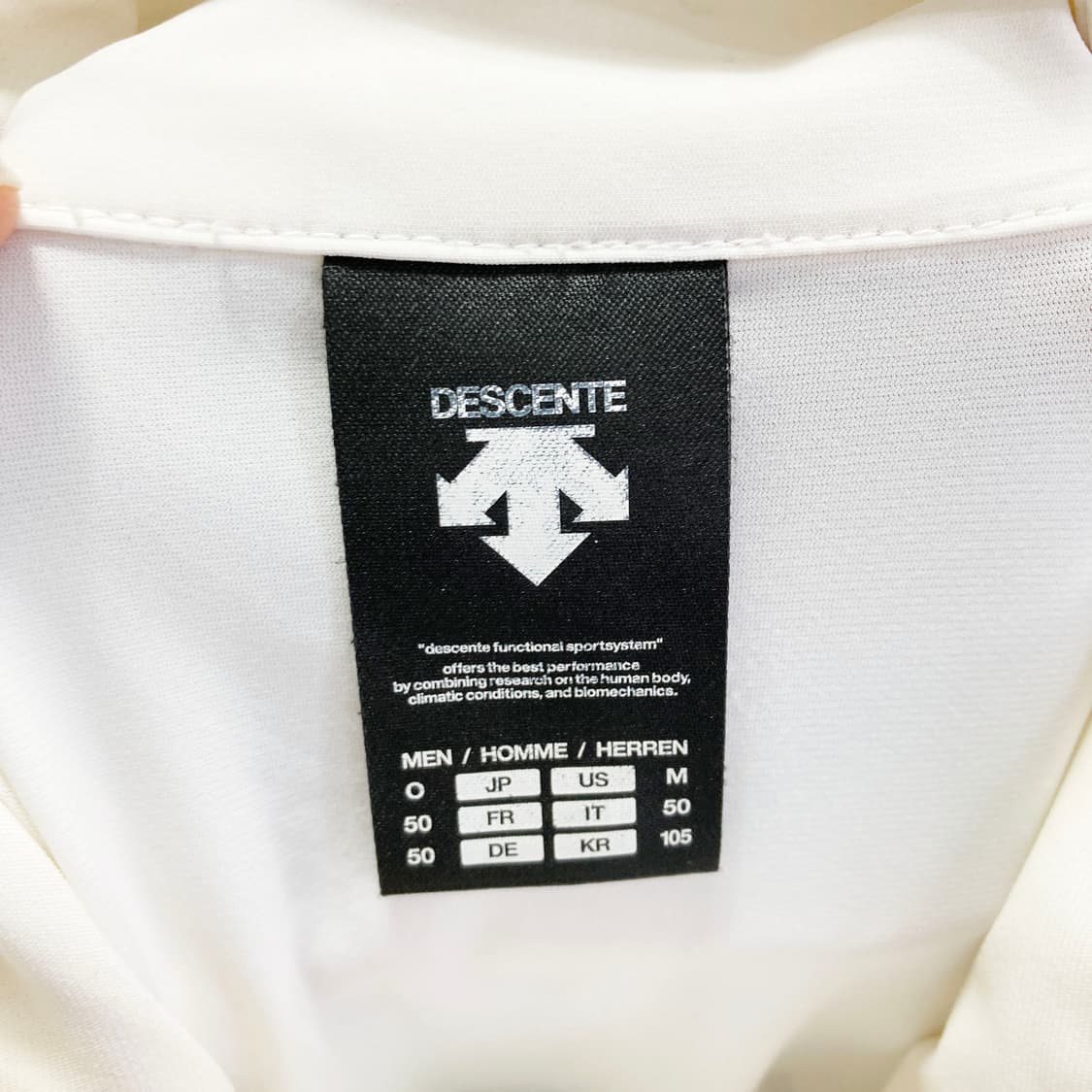 데상트 남성스포츠집업 스판 L 진스센스 상품이미지4