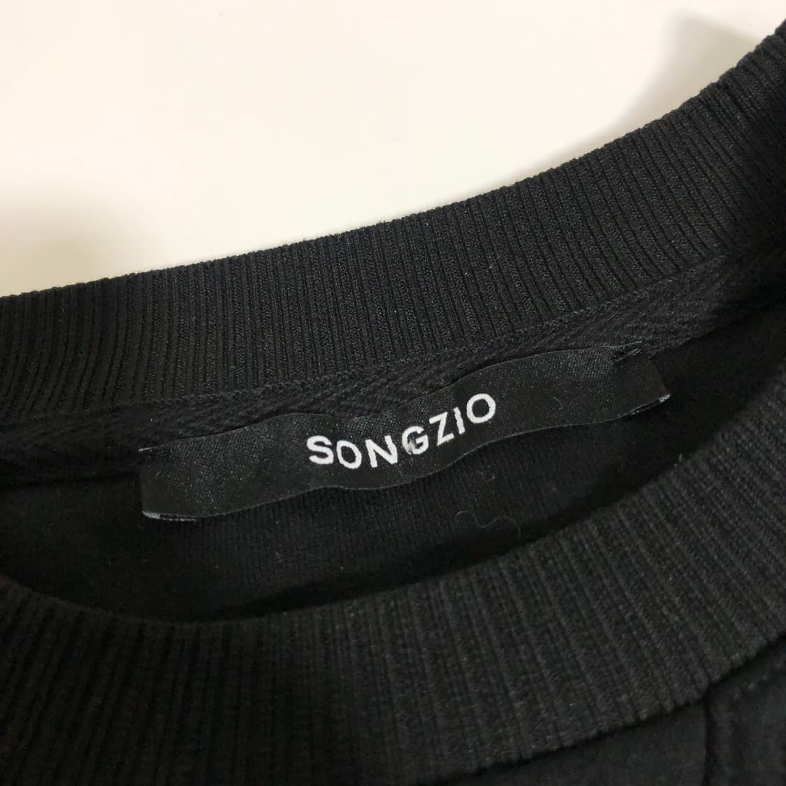 송지오 나르시시즘 자수 맨투맨 L 상품이미지2