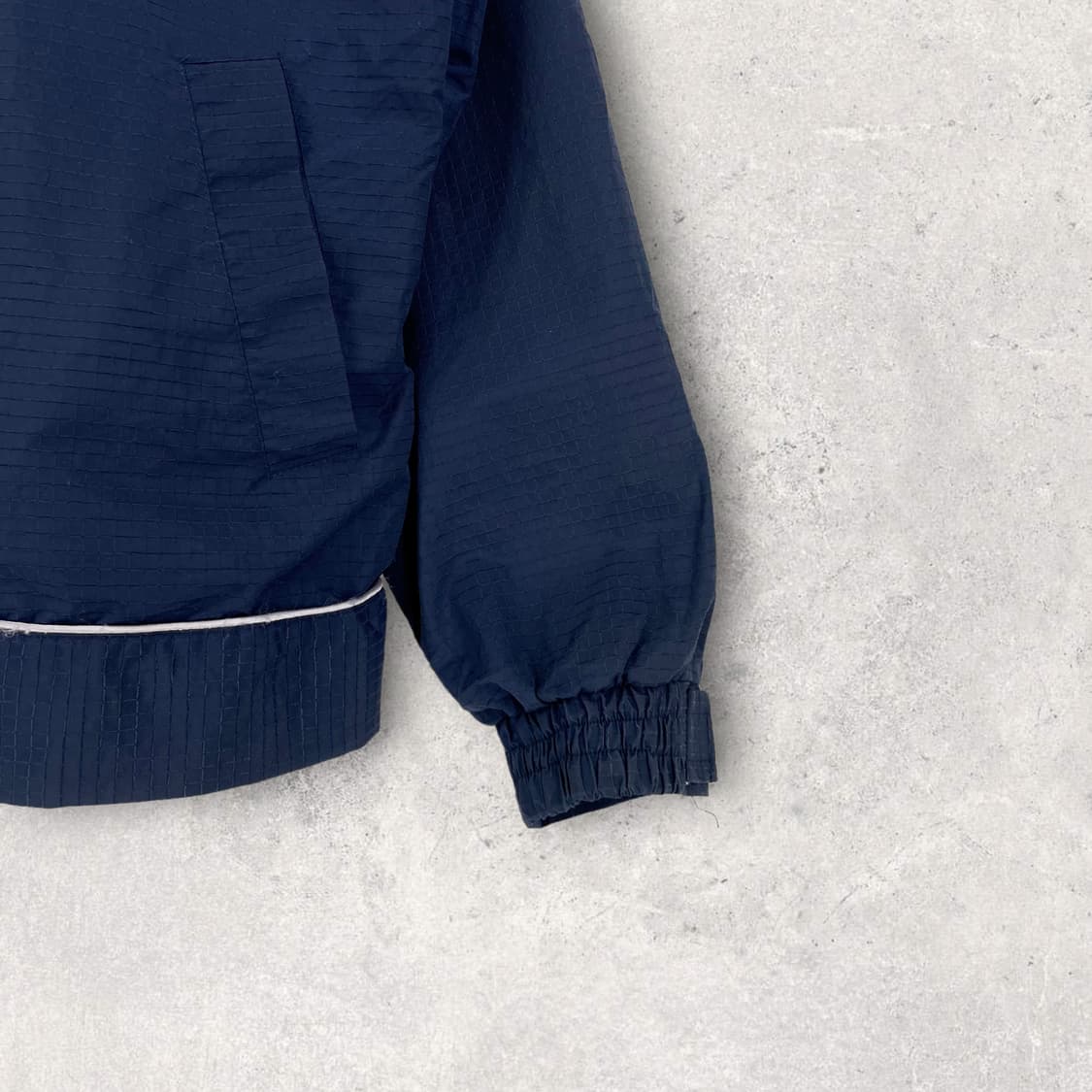 선토리 보스 커피 로고 윈드 자켓 상품이미지4