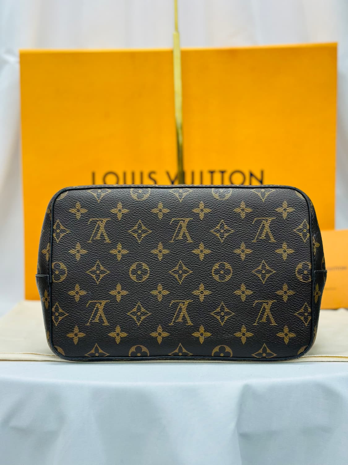 [정품] 루이비통 네오노에 MM 모노그램 블랙 M44020 상품이미지7