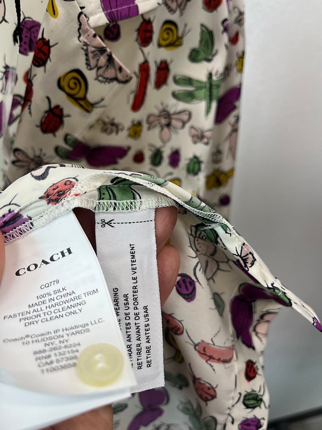 여) 코치 실크 패턴 오버셔츠  상품이미지6