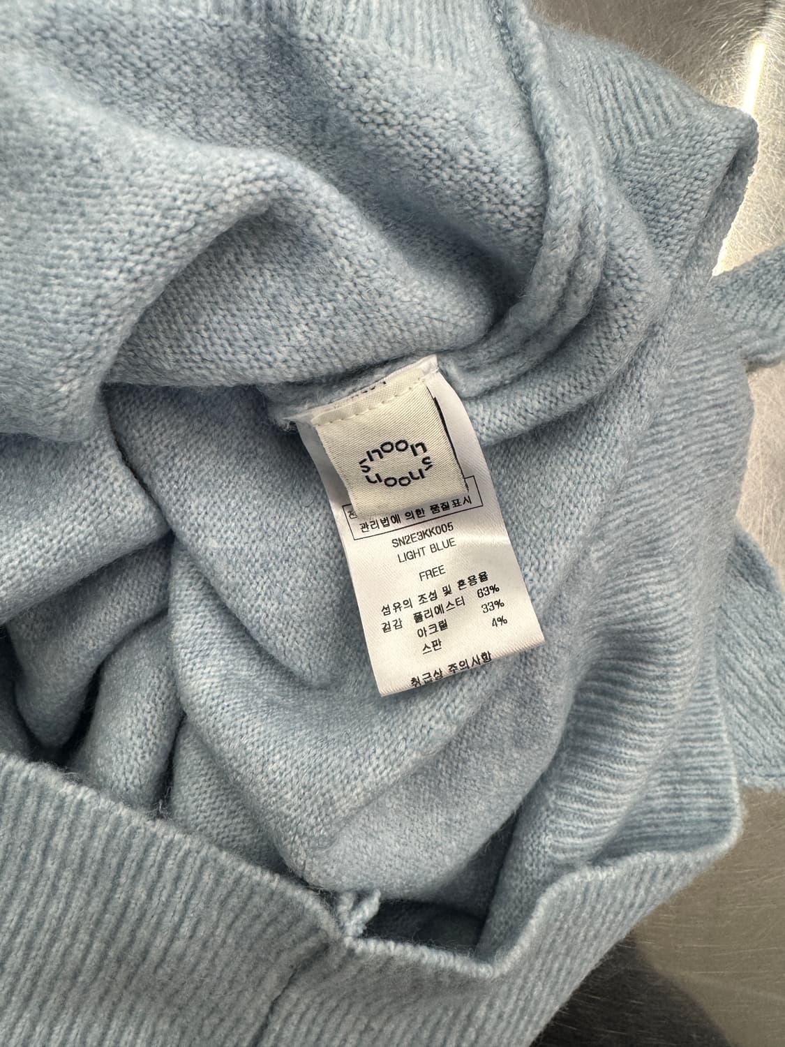 시눈 Rabbit Tie Half Sleeve Turtleneck 상품이미지3