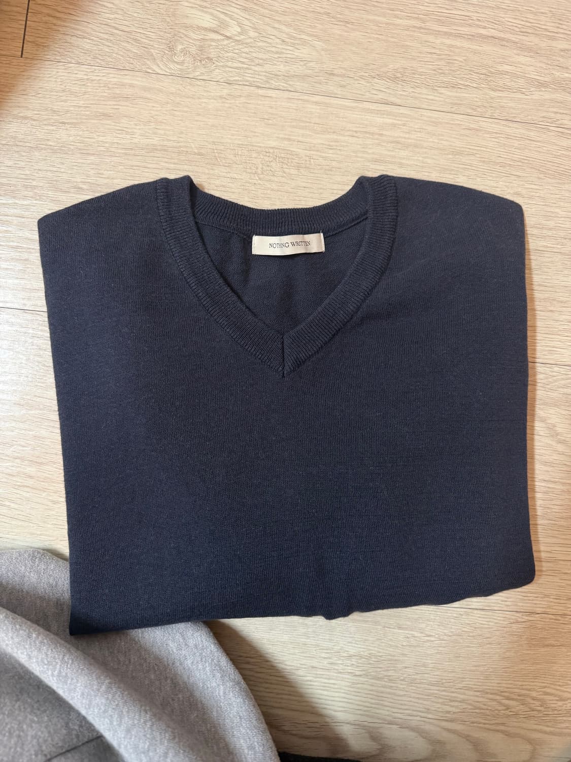 낫띵리튼 피플리 브이넥 니트 네이비 s 상품이미지2