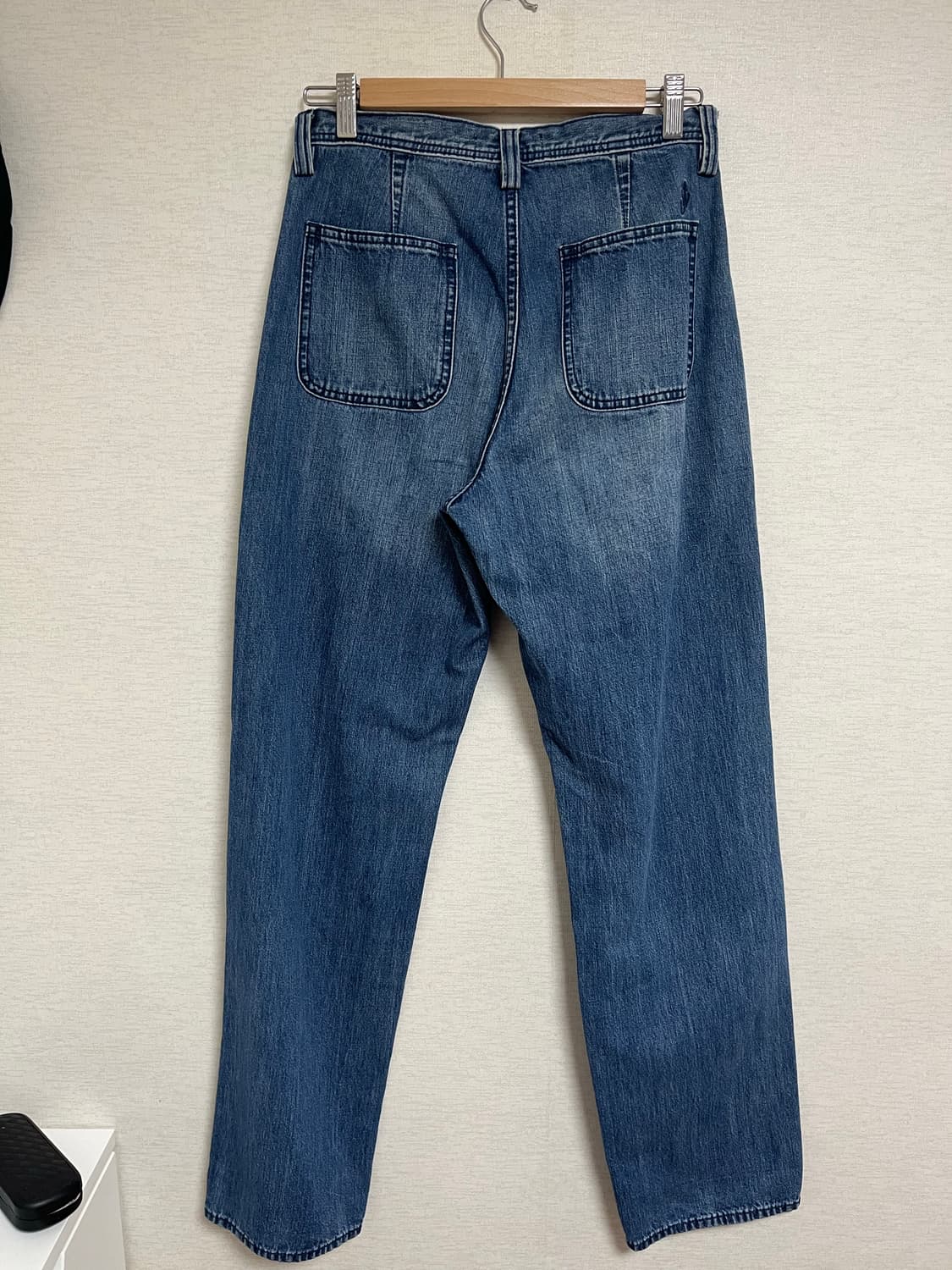 JW 앤더슨 X 유니클로 진 상품이미지3