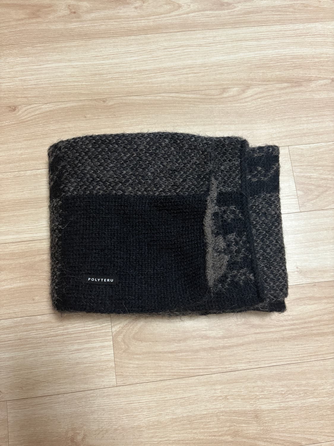 폴리테루 에스닉 체커보드 머플러 블랙 상품이미지1