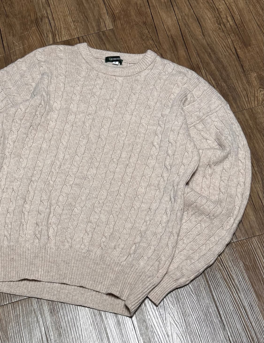 지오다노 아이보리 핑크 케이블 모 니트 스웨터 상품이미지1