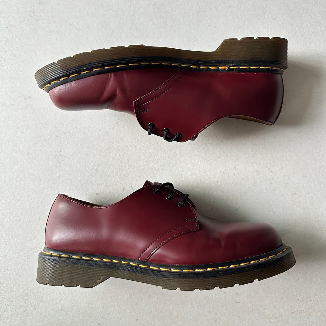 닥터마틴 1461 체리레드 3홀 UK7 상품이미지1