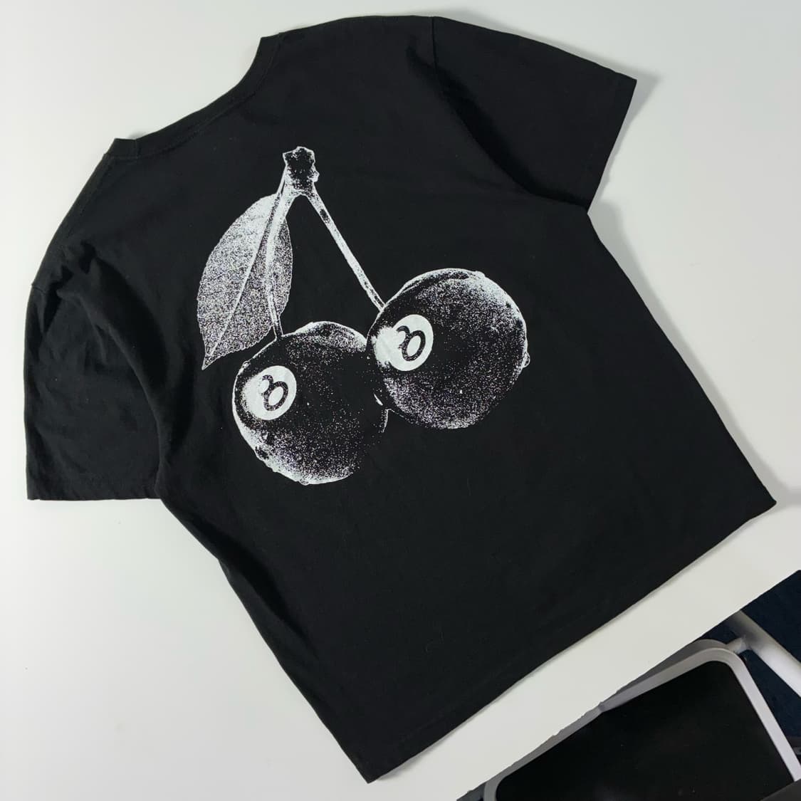 Stussy  스투시 체리 8ball 블랙 반팔 티셔츠  상품이미지1