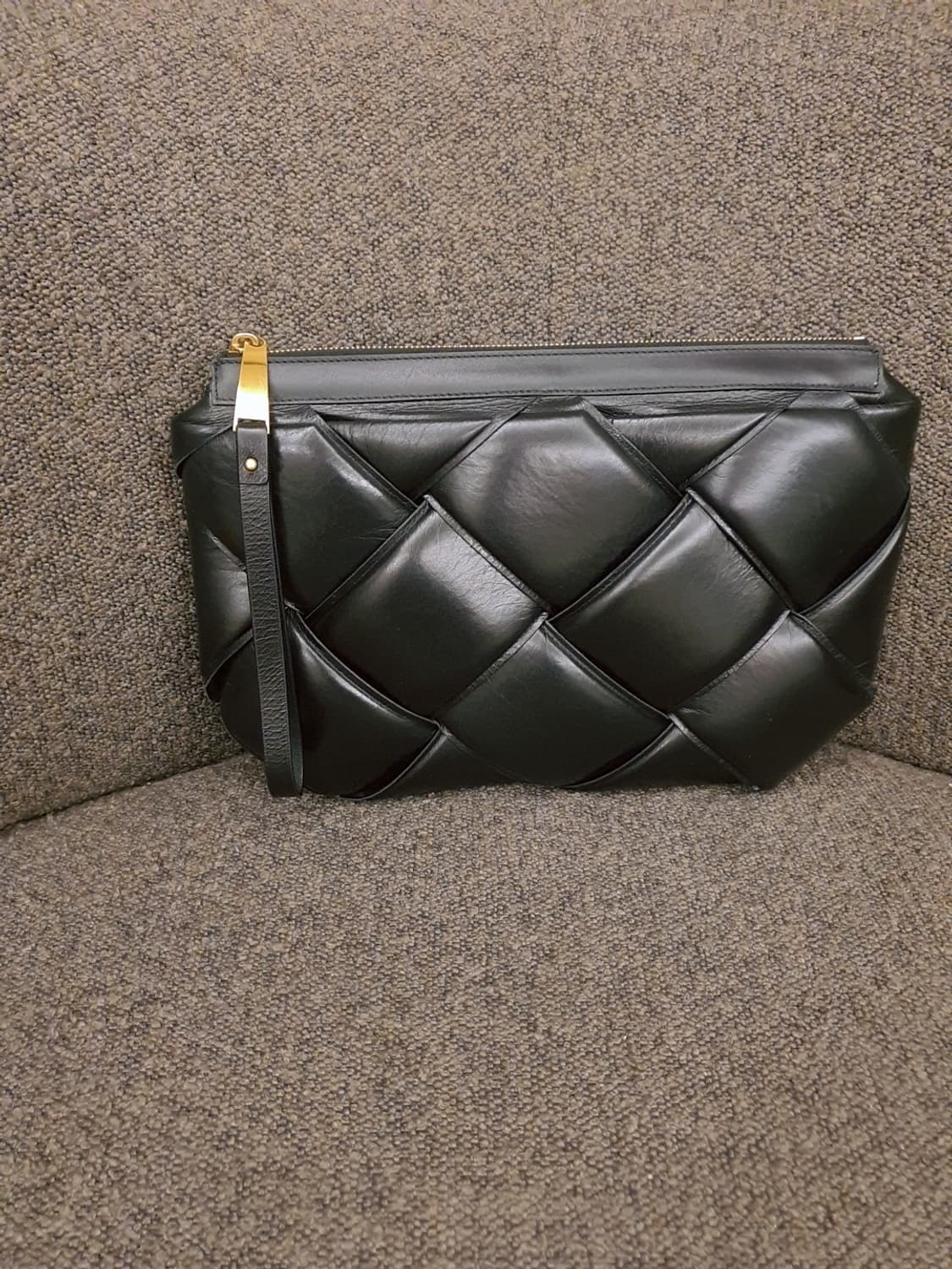 보테가베네타 클러치 상품이미지3