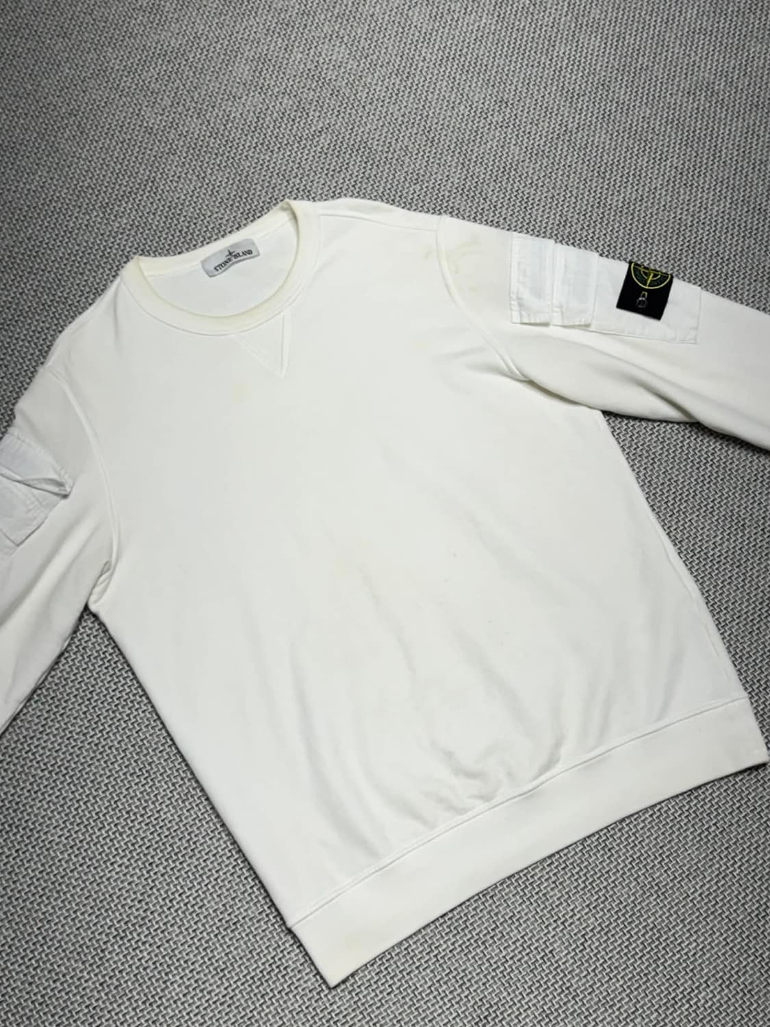 스톤아일랜드 맨투맨 상품이미지4