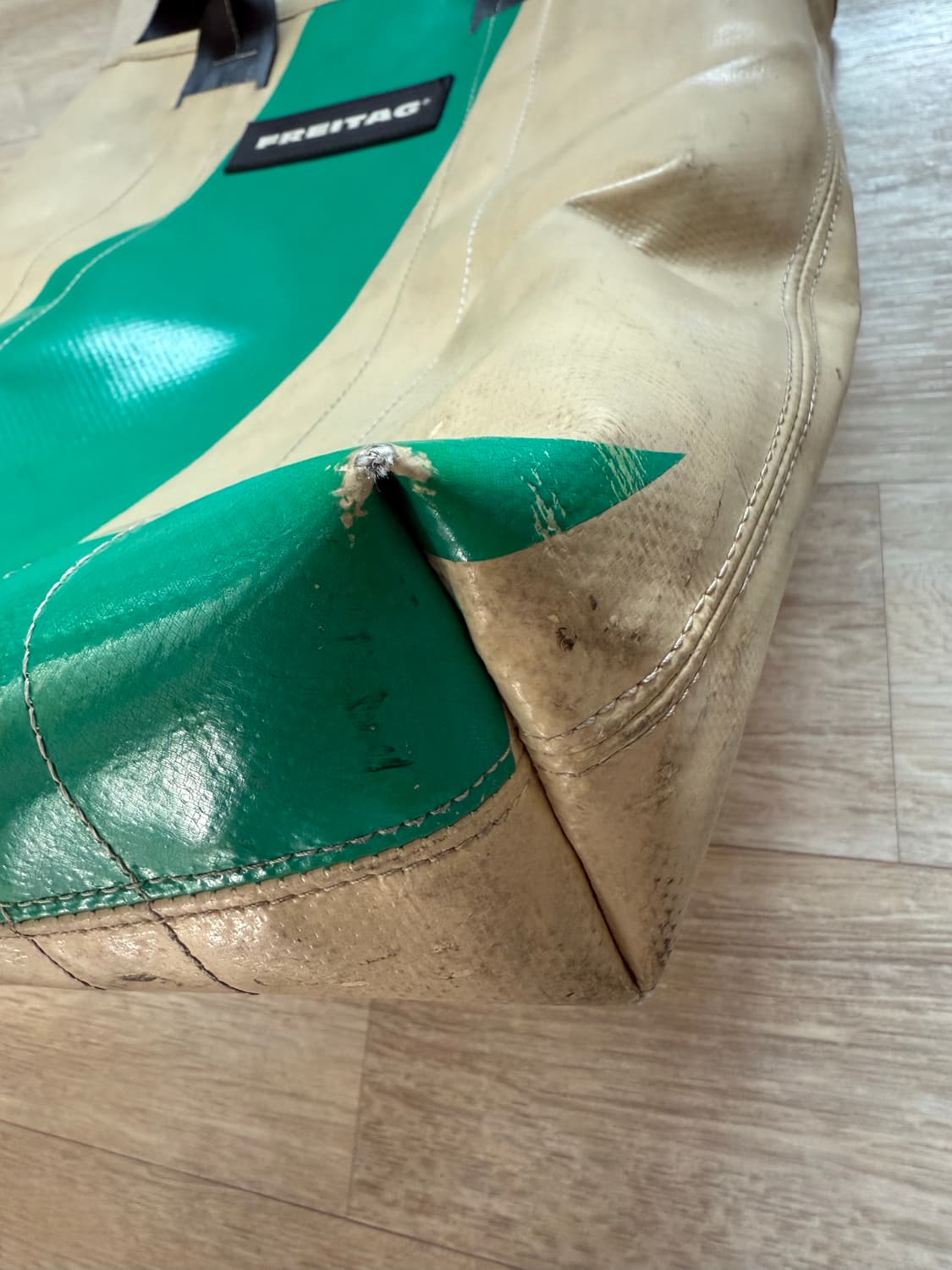 프라이탁 리랜드 베이지 상품이미지5