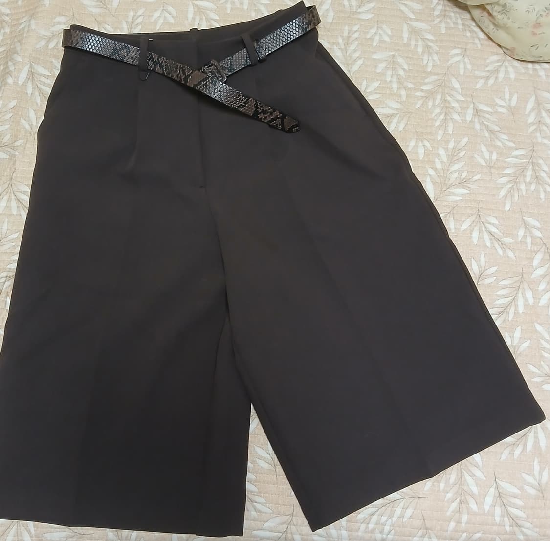 자라 벨트 버뮤다 팬츠 상품이미지3