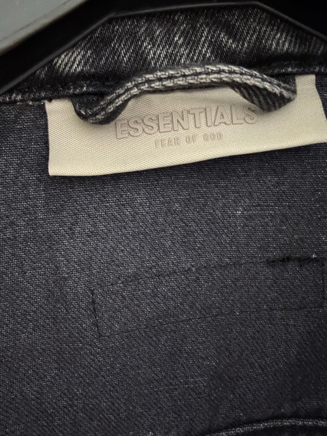 Fear of God Essentials의 블랙 데님 자켓 M  상품이미지5