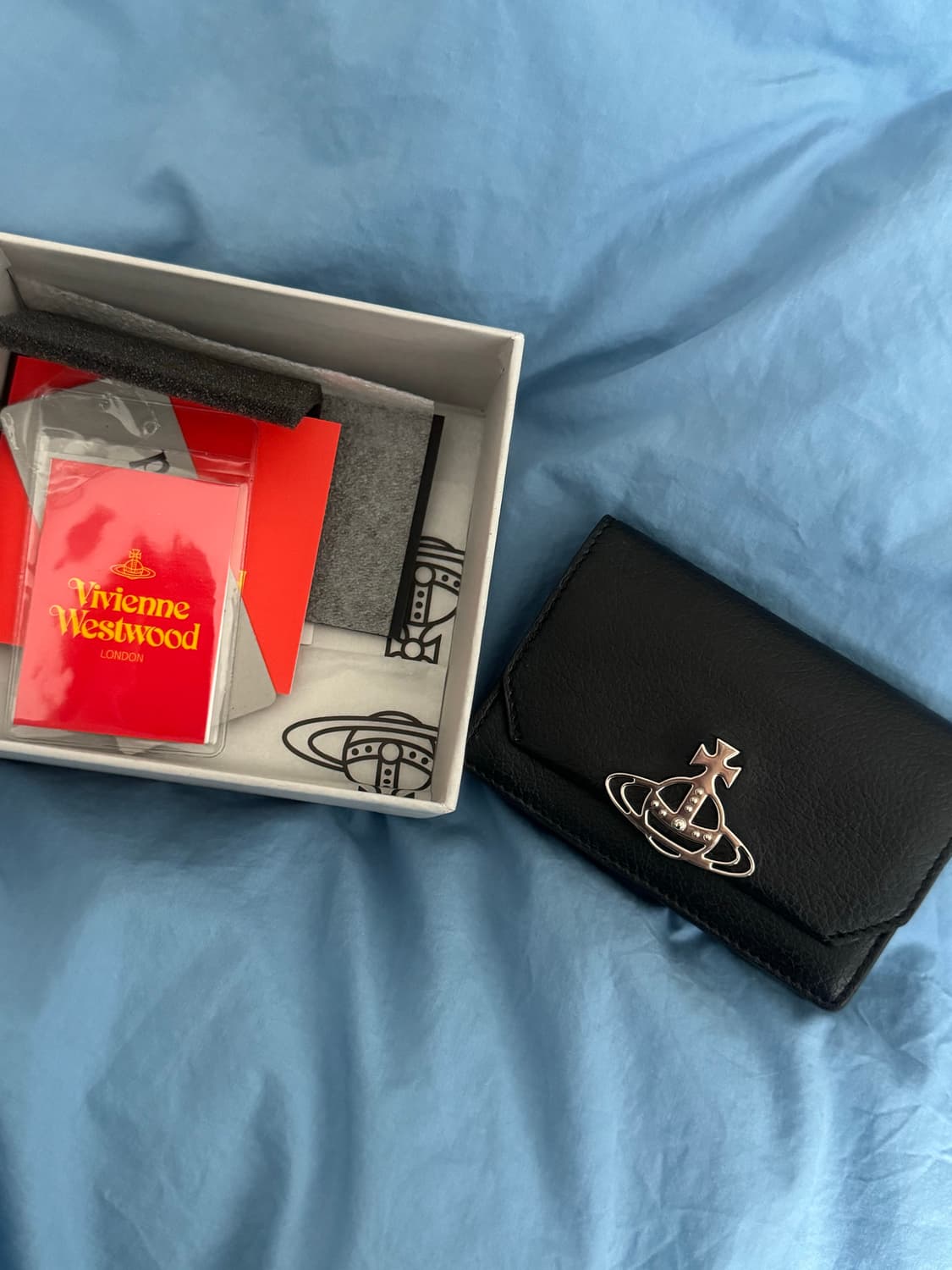비비안웨스트우드 지갑 상품이미지1