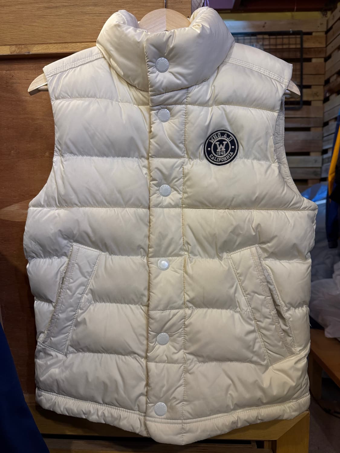 후아유 크림 패딩조끼 상품이미지1