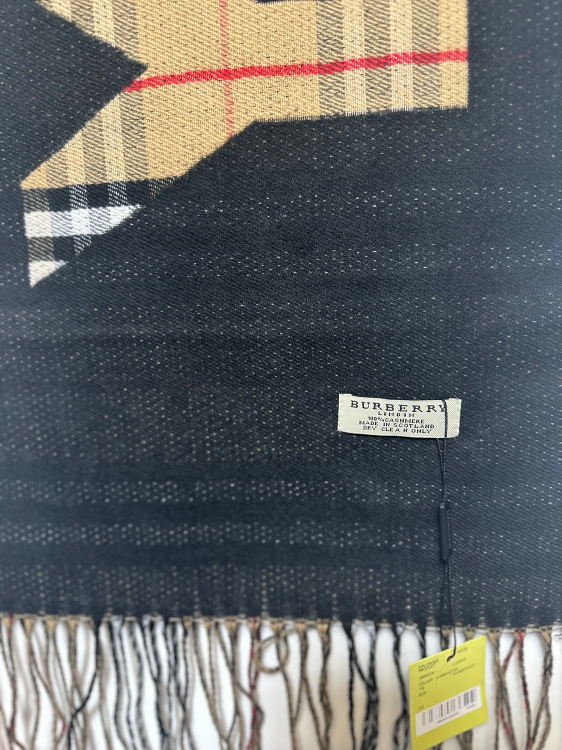 버버리 블랙 캐시미어 머플러 남여공용 상품이미지2