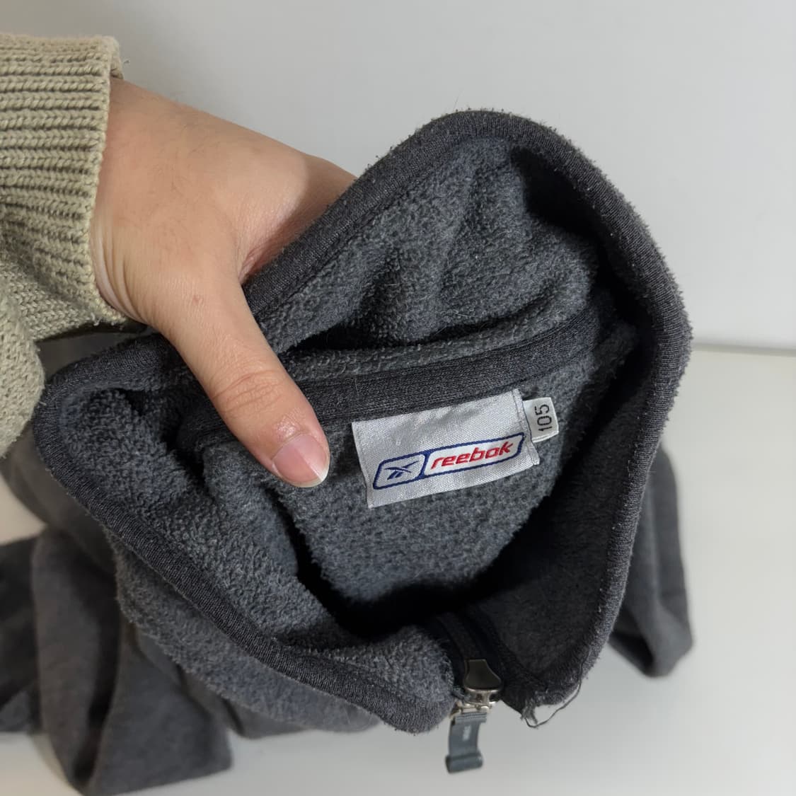 105 XL 리복 진그레이 오버핏 기본로고 플리스집업 상품이미지4