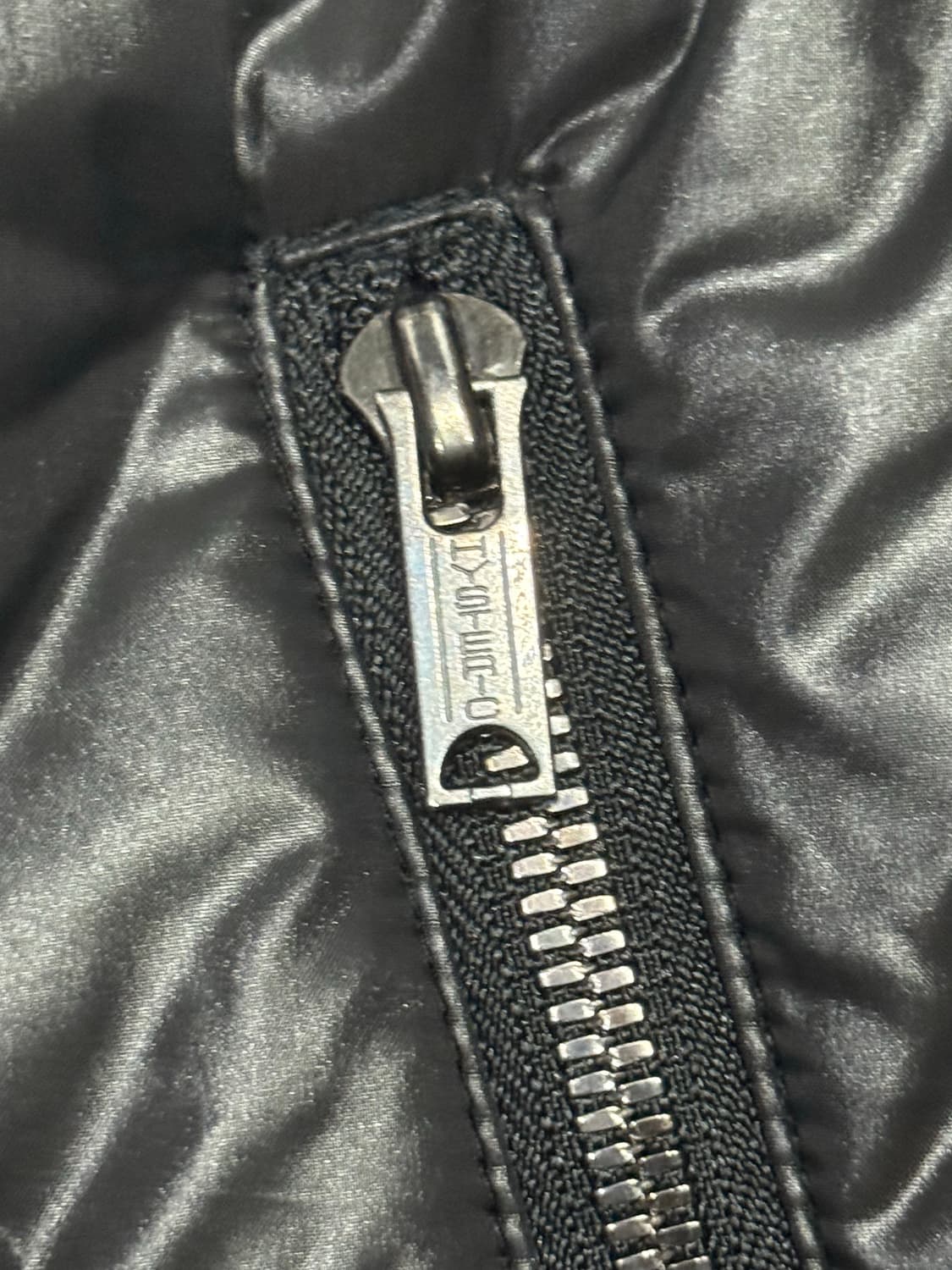 히스테릭 글래머 아카이브 히스걸 패치 사선 라이더 경량 패딩 자켓 상품이미지3